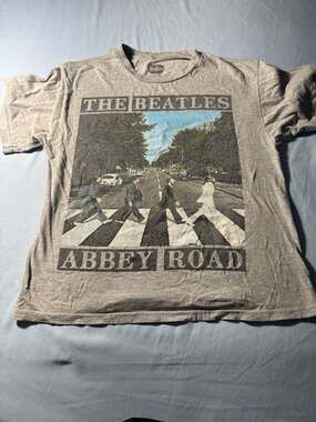 Kids The Beatles Abbey Road T-Shirt Size XL Gray